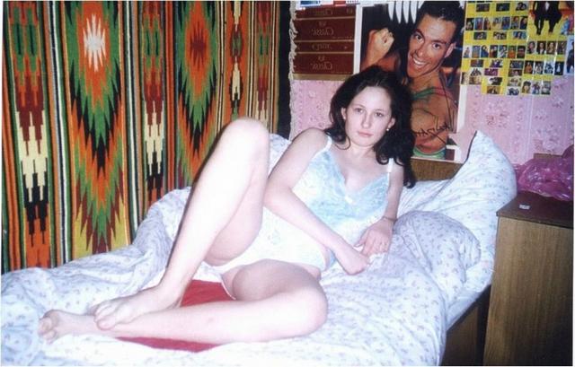 Не скромные голые девчонки обладают пышной грудью 28  картинка xxx скачать