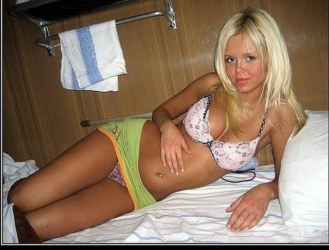 трахуальные пассажирки поезда разделись в вагоне 25  картинка xxx скачать