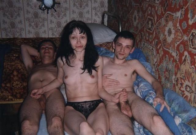 трах втроём в селе это норма для рабочих девах 11  картинка xxx скачать